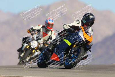 media/Oct-01-2023-SoCal Trackdays (Sun) [[4c570cc352]]/Turn 9 Set 1 (950am)/